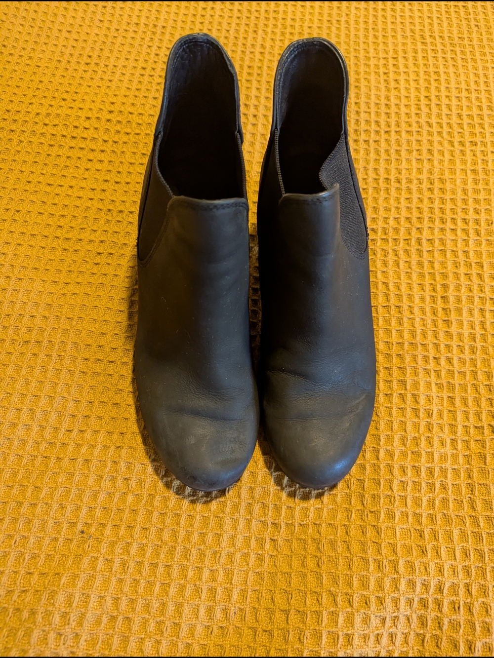 Ecco Black Leather Slip-On Ankle Booties, 37